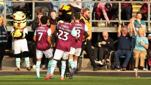 Josh Brownhill strikes at the death to delight Burnley and deny Portsmouth