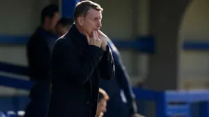 Leif Smerud says Palace ‘must perform’ against fellow strugglers Aston Villa